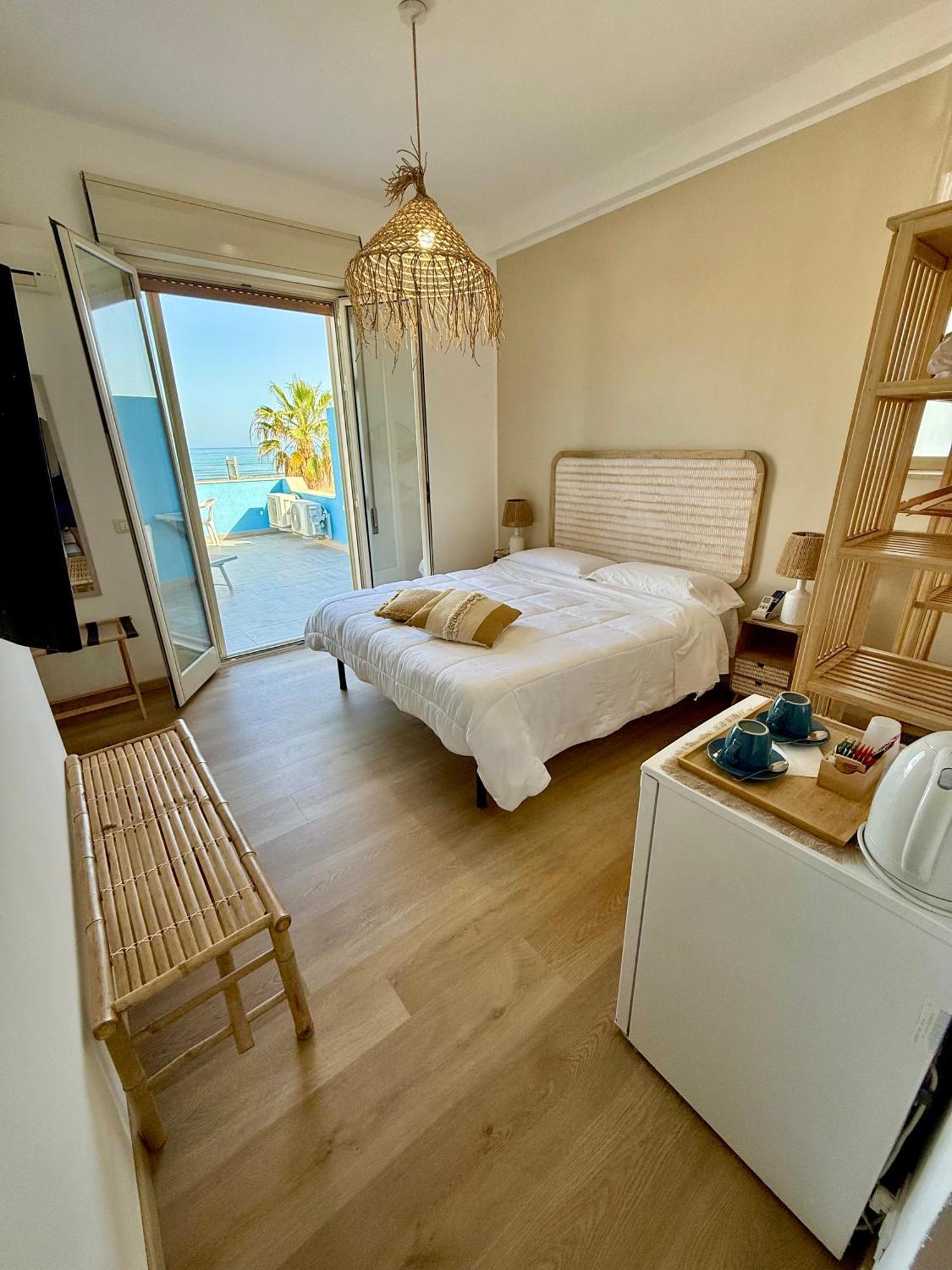 Bed and Breakfast Terrazze Sul Mare Pozzallo Exteriér fotografie